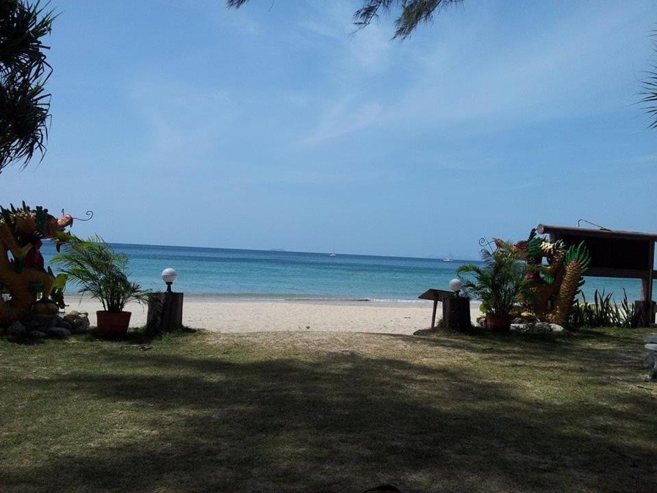 Klongdao Beach Resort เกาะลันตา ภายนอก รูปภาพ